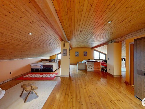 Prodej domu 573 m², pozemek 1944 m²