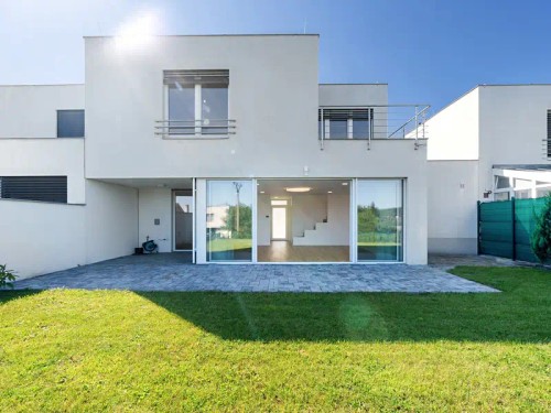 Prodej domu 213 m², pozemek 483 m²