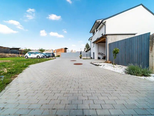 Prodej bytu 4+kk 89 m²