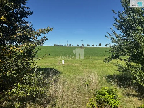 Prodej stavebního pozemku 3737 m²