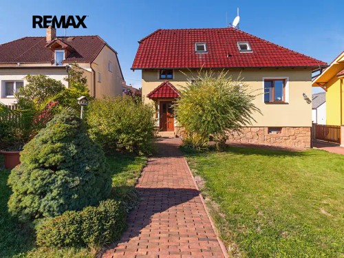 Prodej domu 207 m², pozemek 794 m²