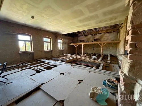 Prodej domu 550 m², pozemek 807 m²