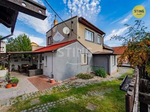 Prodej domu 140 m², pozemek 704 m²