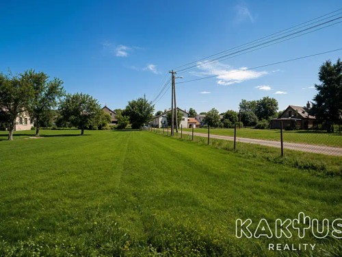 Prodej stavebního pozemku 969 m²
