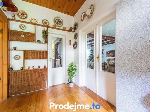 Prodej domu 214 m², pozemek 5225 m²