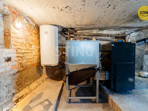 Prodej domu 290 m², pozemek 1301 m²