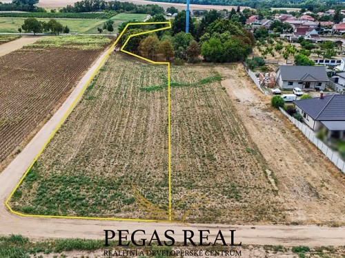 Prodej stavebního pozemku 3390 m²