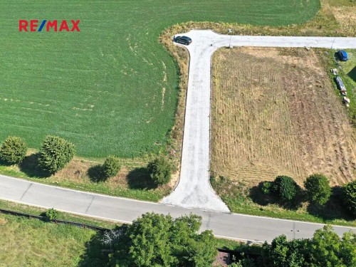 Prodej stavebního pozemku 1416 m²