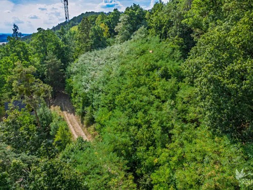 Prodej stavebního pozemku 2338 m²
