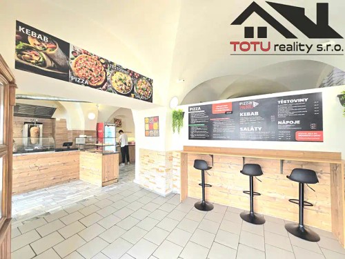 Prodej domu 490 m², pozemek 398 m²