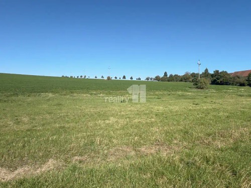 Prodej stavebního pozemku 3737 m²