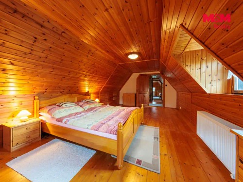 Prodej chalupy 250 m², pozemek 4516 m²
