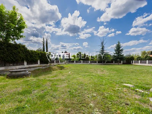 Prodej stavebního pozemku 939 m²