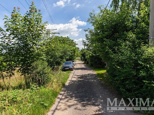 Prodej stavebního pozemku 890 m²