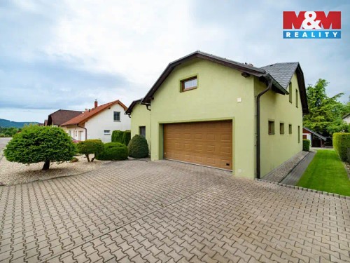 Prodej domu 296 m², pozemek 767 m²
