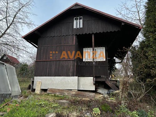 Prodej chaty 17 m², pozemek 400 m²