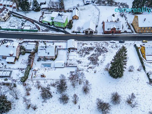 Prodej stavebního pozemku 1000 m²