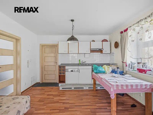 Prodej vily 320 m², pozemek 1201 m²