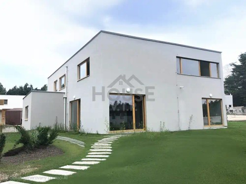 Prodej domu 297 m², pozemek 901 m²