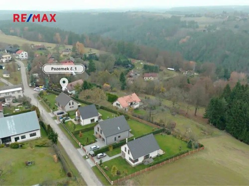 Prodej stavebního pozemku 872 m²