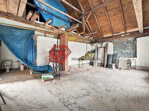 Prodej domu 299 m², pozemek 1962 m²