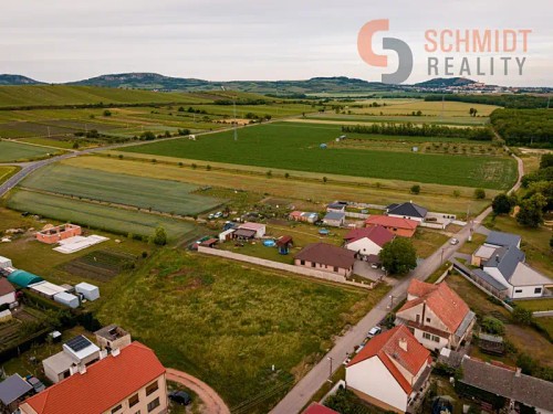 Prodej stavebního pozemku 888 m²
