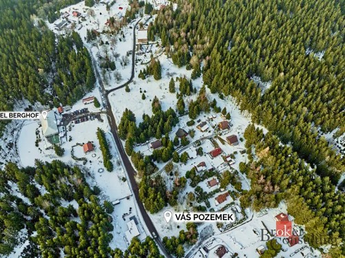 Prodej stavebního pozemku 548 m²