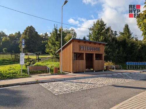 Prodej stavebního pozemku 675 m²