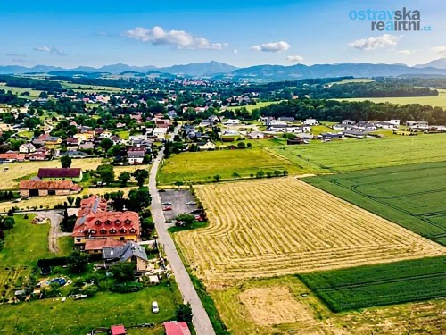 Prodej stavebního pozemku 1060 m²