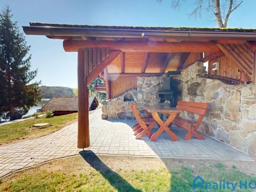 Prodej domu 293 m², pozemek 3428 m²