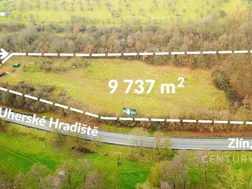Prodej stavebního pozemku 9737 m²