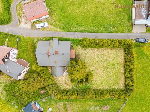 Prodej chalupy 200 m², pozemek 926 m²
