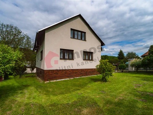 Prodej domu 277 m², pozemek 1578 m²