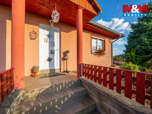 Prodaný  dům 94 m², pozemek 890 m²
