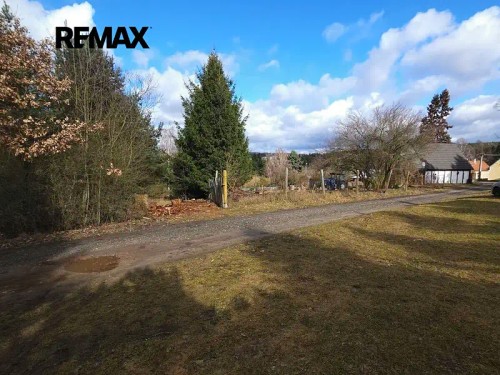 Prodej stavebního pozemku 654 m²