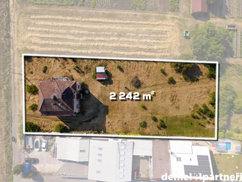 Prodej vily 309 m², pozemek 2242 m²