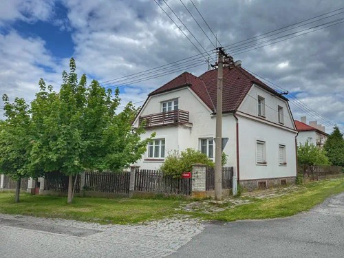 Prodej domu 210 m², pozemek 953 m²