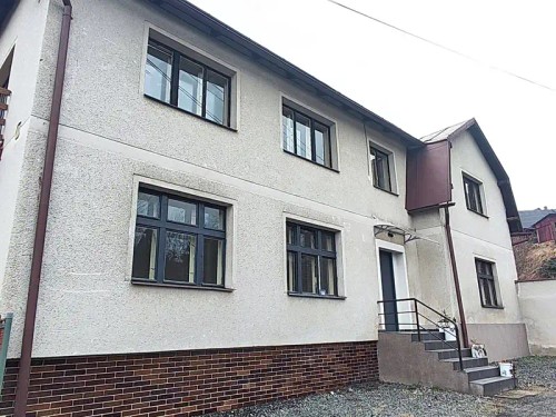 Prodej domu 198 m², pozemek 49 m²