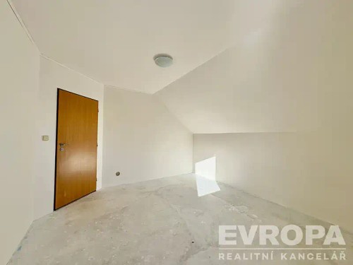 Prodej domu 245 m², pozemek 747 m²