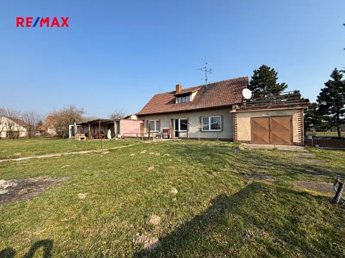 Prodej domu 143 m², pozemek 1794 m²