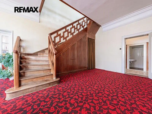 Prodej domu 400 m², pozemek 6191 m²