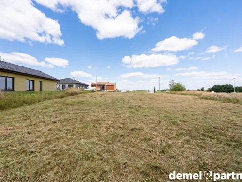 Prodej stavebního pozemku 640 m²