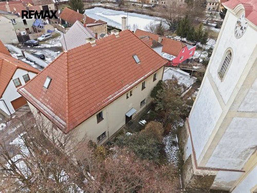 Prodej domu 219 m², pozemek 559 m²