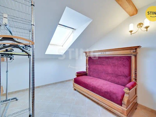 Prodej vily 700 m², pozemek 3228 m²