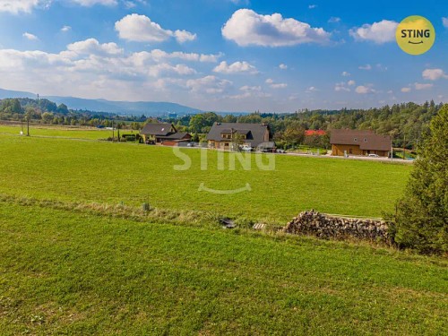 Prodej stavebního pozemku 2544 m²