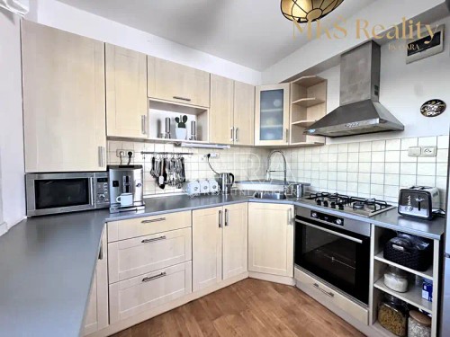 Prodej bytu 4+kk 80 m²