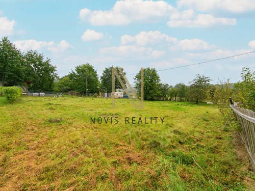 Prodej stavebního pozemku 1100 m²