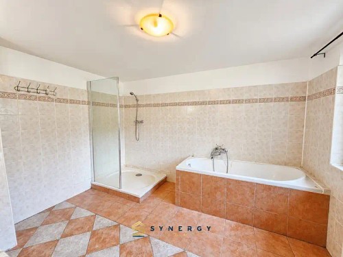 Prodej domu 317 m², pozemek 4129 m²
