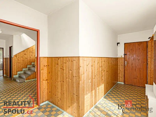 Prodej domu 250 m², pozemek 3305 m²