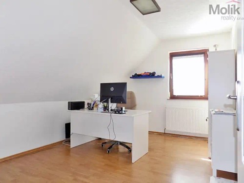 Prodej domu 190 m², pozemek 1140 m²
